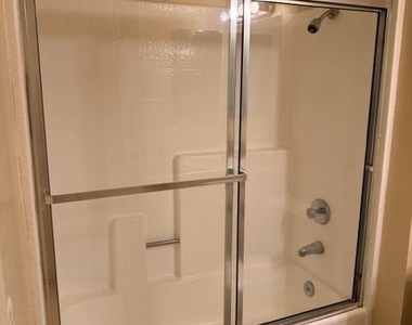5545 Canoga Avenue - Photo Thumbnail 22