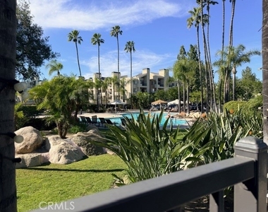 5545 Canoga Avenue - Photo Thumbnail 31