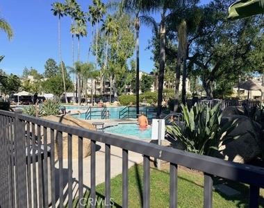 5545 Canoga Avenue - Photo Thumbnail 39