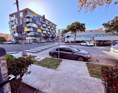 406 Linden Avenue - Photo Thumbnail 10
