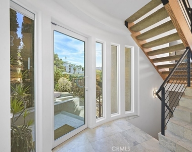 326 Loma Terrace - Photo Thumbnail 16