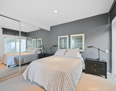 326 Loma Terrace - Photo Thumbnail 15