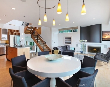326 Loma Terrace - Photo Thumbnail 10