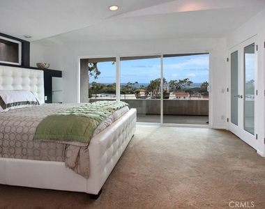 326 Loma Terrace - Photo Thumbnail 3