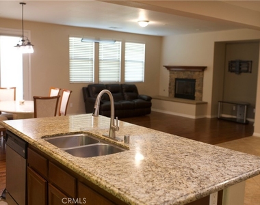 11743 Randolph Court - Photo Thumbnail 4