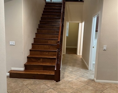 11743 Randolph Court - Photo Thumbnail 8