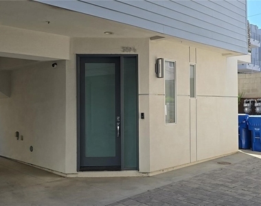 319 S Serrano - Photo Thumbnail 1