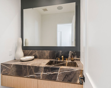 1205 Las Lomas Place - Photo Thumbnail 22