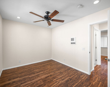 432 N Harvard Boulevard - Photo Thumbnail 16