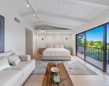 9305 Beverly Crest Drive - Photo Thumbnail 41