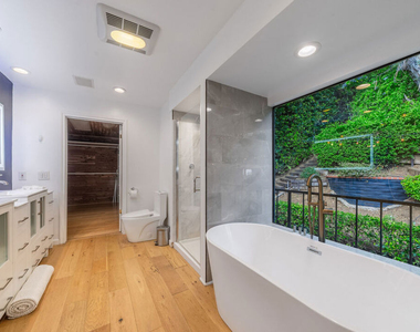 9305 Beverly Crest Drive - Photo Thumbnail 50