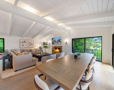 9305 Beverly Crest Drive - Photo Thumbnail 16