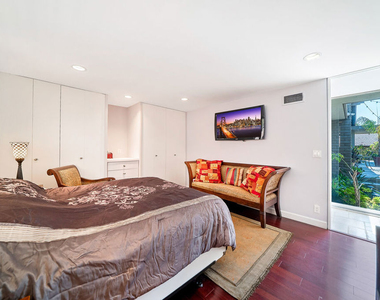 11508 Thurston Circle - Photo Thumbnail 30