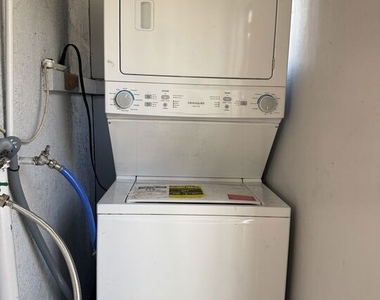 5042 Ferndale Street - Photo Thumbnail 24