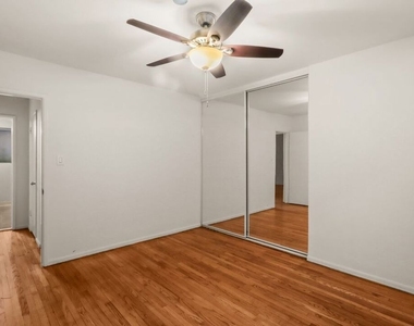 11660 Chenault Street - Photo Thumbnail 14