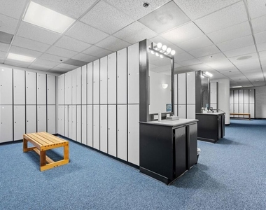 4316 Marina City Drive - Photo Thumbnail 28
