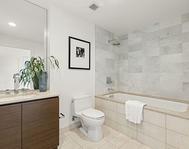 900 W Olympic Boulevard - Photo Thumbnail 39