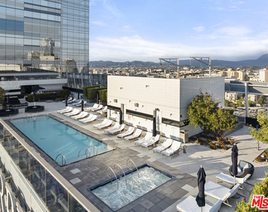 900 W Olympic Boulevard - Photo Thumbnail 46