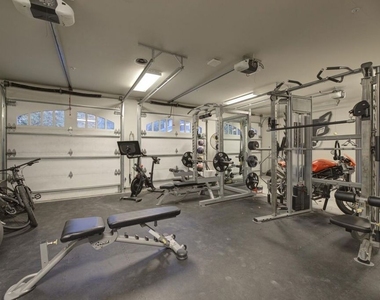 7171 Chelan Way - Photo Thumbnail 30
