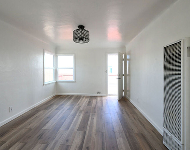 4430 W 134th Street - Photo Thumbnail 1
