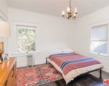 1315 1/2 Kellam Avenue - Photo Thumbnail 9