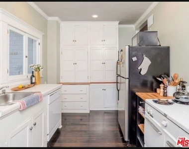 1315 1/2 Kellam Avenue - Photo Thumbnail 7