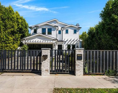 4268 Colbath Avenue - Photo Thumbnail 2
