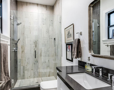 4268 Colbath Avenue - Photo Thumbnail 33