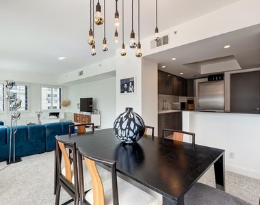 10520 Wilshire Boulevard - Photo Thumbnail 15