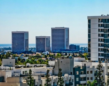 10520 Wilshire Boulevard - Photo Thumbnail 9