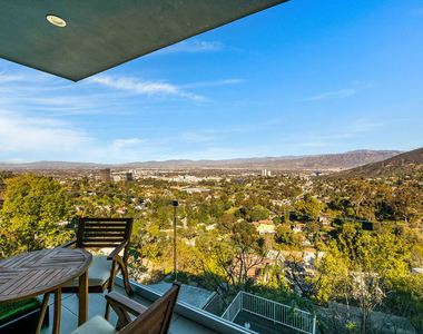 7191 Pacific View Drive - Photo Thumbnail 10