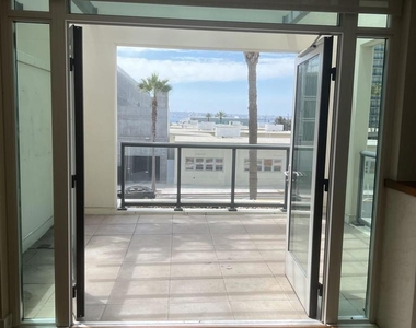 1199 Pacific Hwy. - Photo Thumbnail 2