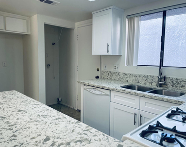 69603 Heather Way - Photo Thumbnail 5