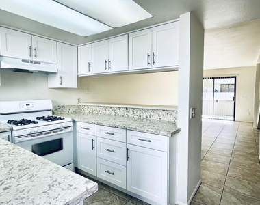 69603 Heather Way - Photo Thumbnail 3