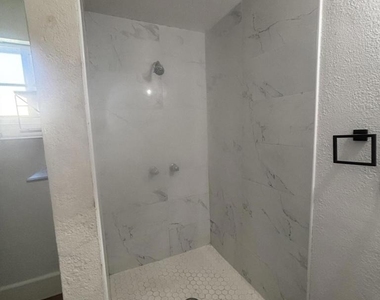 83632 Manzanita Ave Avenue - Photo Thumbnail 7
