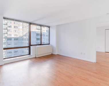 300 E. 39th St. - Photo Thumbnail 10
