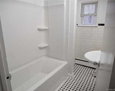 1521 Route 208 - Photo Thumbnail 9