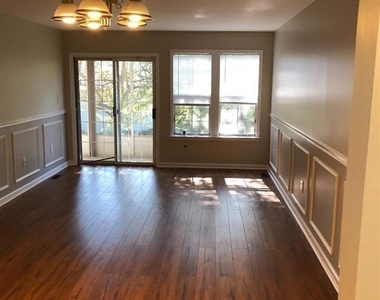 126 Concordia Circle - Photo Thumbnail 4