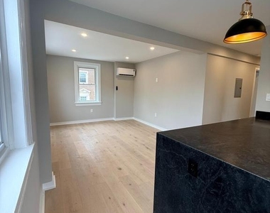 258 Haverford Avenue - Photo Thumbnail 4