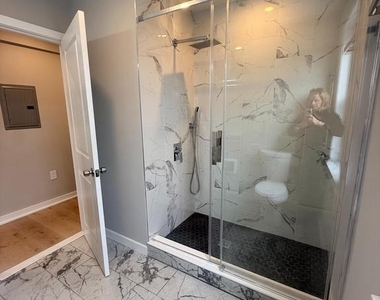 258 Haverford Avenue - Photo Thumbnail 5