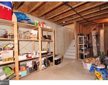 278 Flagstone Road - Photo Thumbnail 13