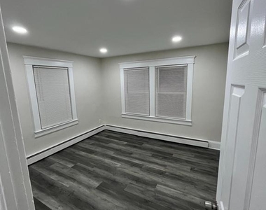 28 Victoria Avenue - Photo Thumbnail 10