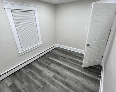 28 Victoria Avenue - Photo Thumbnail 9