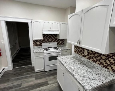 28 Victoria Avenue - Photo Thumbnail 1