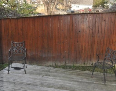9705 Glen Avenue - Photo Thumbnail 13