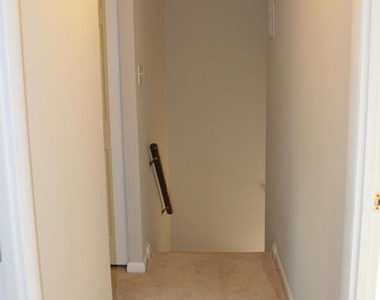 9705 Glen Avenue - Photo Thumbnail 35