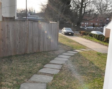 9705 Glen Avenue - Photo Thumbnail 45