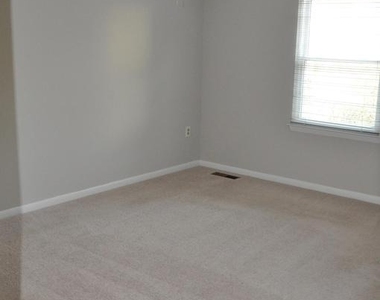 9705 Glen Avenue - Photo Thumbnail 29