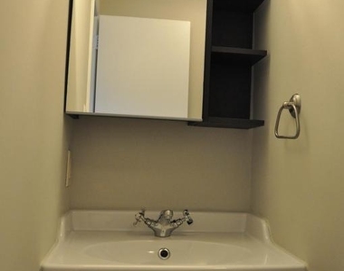 9705 Glen Avenue - Photo Thumbnail 31