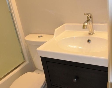 9705 Glen Avenue - Photo Thumbnail 25